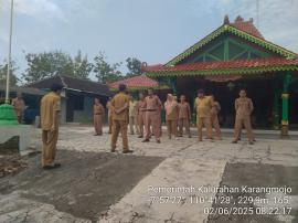KEGIATAN APEL PAGI KALURAHAN KARANGMOJO SENIN 02 JUNI 2025